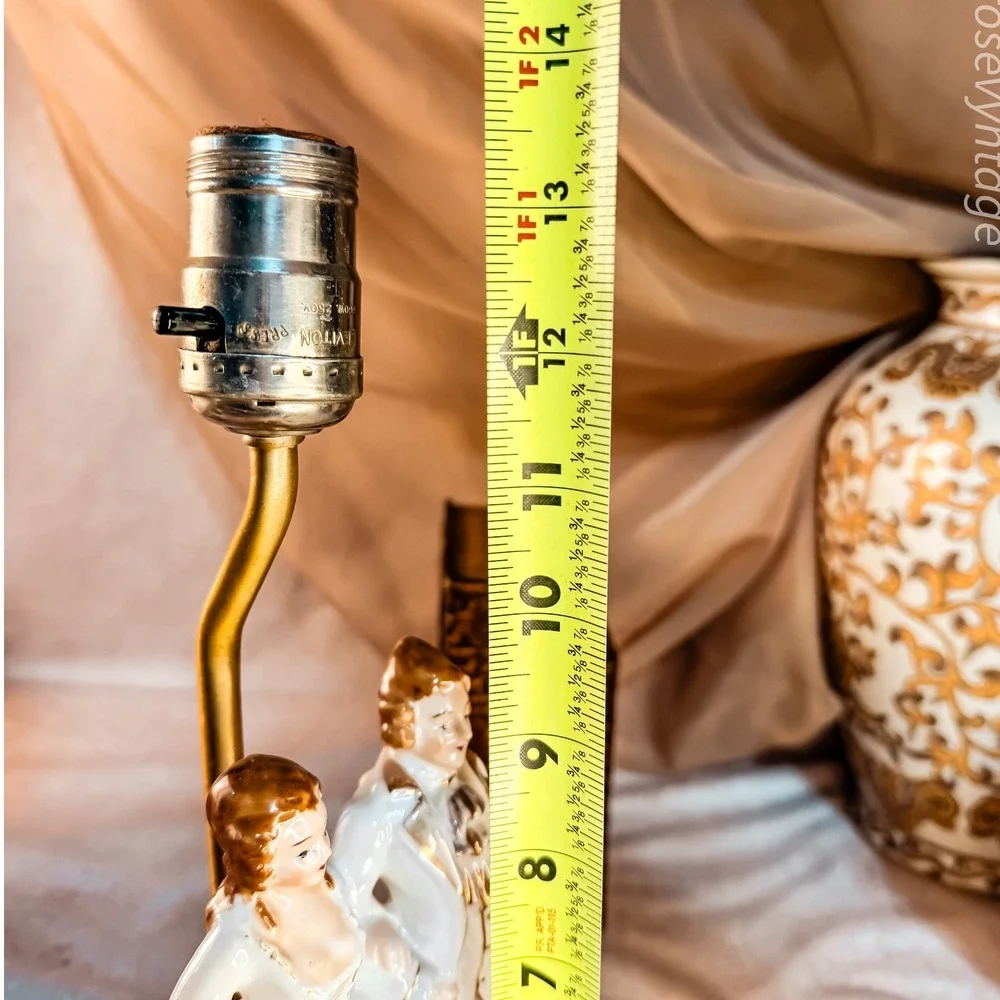 Porcelain Courting Couple Lamp
